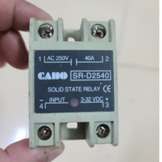  SSR  rơ le bán dẫn  DC-AC 250V 40A  tháo tủ điện công nghiệp hàng đẹp. 