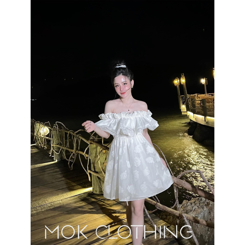 Đầm váy nữ hai dây trễ vai tay kiểu bèo ôm eo dáng ngắn xòe chất liệu voan phong cách hàn quốc cực xinh xắn đi tiệc chơi