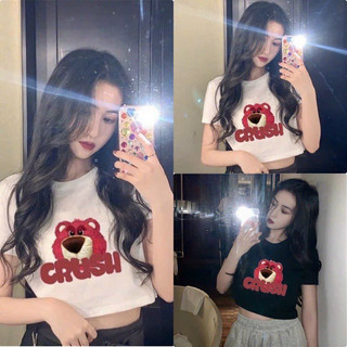 Áo croptop thêu hình chữ cổ tròn