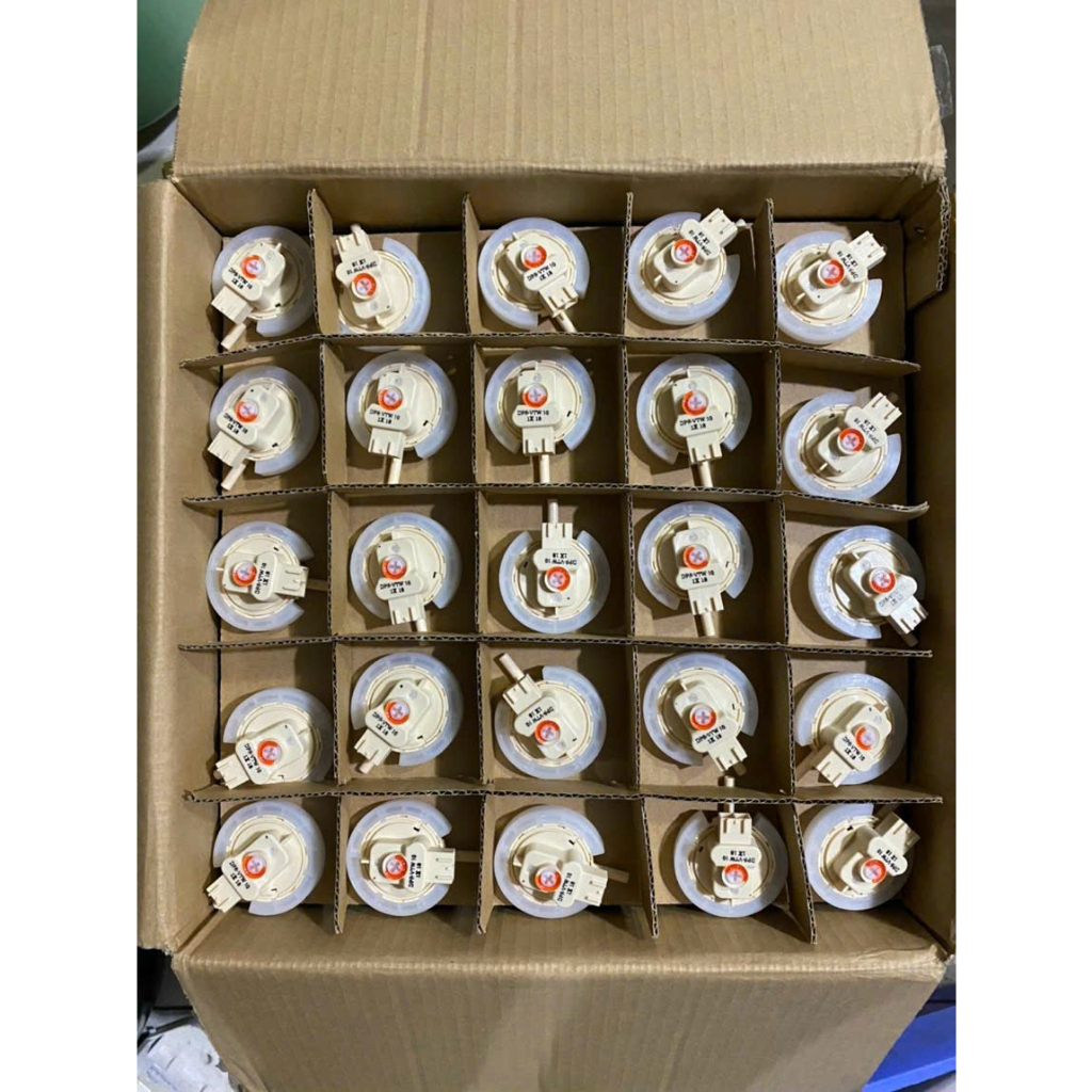 Phao áp lực nước máy giặt Sanyo cửa trên chính hãng