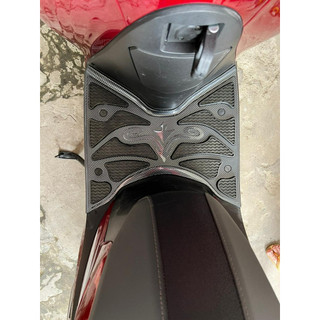Thảm SH 2017-2025 carbon(kèm ốc gắn)