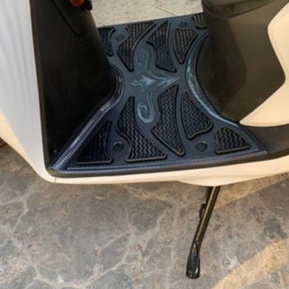 Thảm SH 2017-2025 carbon(kèm ốc gắn)