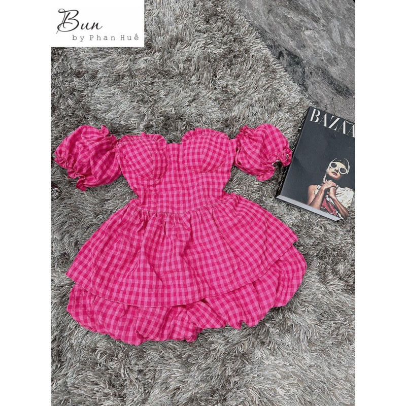 Set Bộ Caro Sọc Áo Cúp Khuôn Ngực Tay Phồng Xoè Quần Short