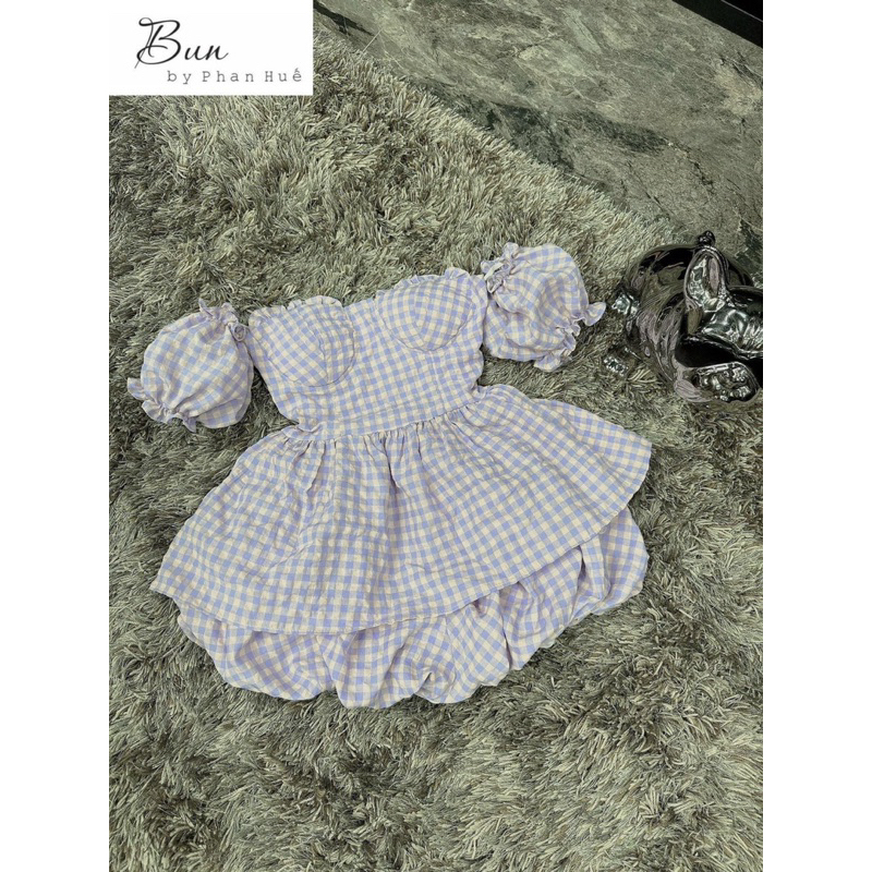 Set Bộ Caro Sọc Áo Cúp Khuôn Ngực Tay Phồng Xoè Quần Short