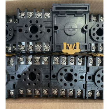 Đế rơle 8 chân tròn PF083A, PF-083A