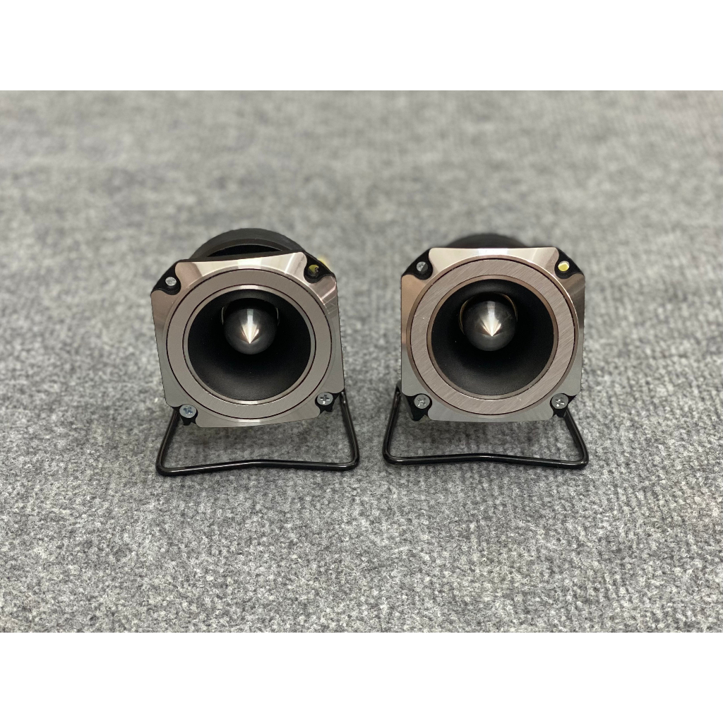 Loa Treble Đầu Đạn Pioneer P8804 Gắn Chân Đế