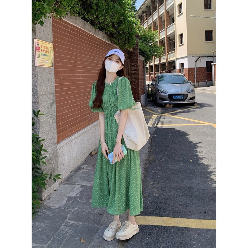 (ORDER) Váy tay phồng hoa nhí màu xanh lá thon eo xòe dài điệu đà vintage mùa hè Hàn Quốc