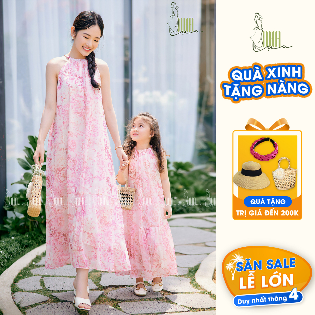 (Combo) Váy hoa maxi đi biển Hạ Thảo mẹ và bé gái cổ yếm -Đầm yếm maxi đi biển dáng xòe họa tiết hoa đi du lịch CB03