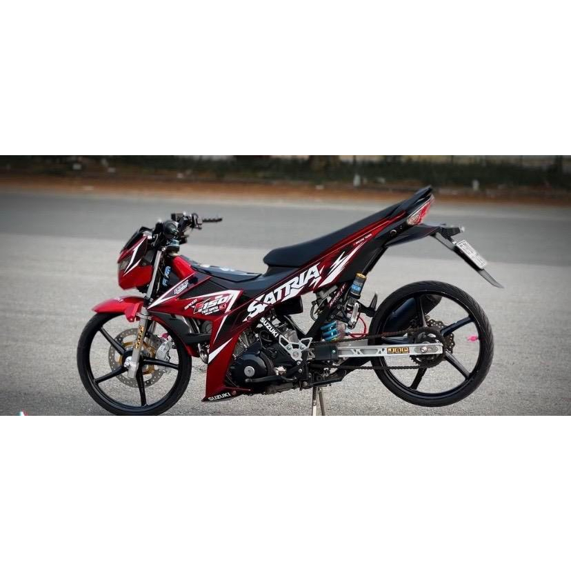 TEM CHẾ SATRIA ĐỎ ĐEN