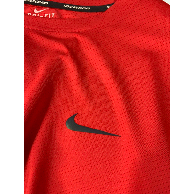 Áo thun thể thao nam cầu lông/tennis chất vải nhẹ mát