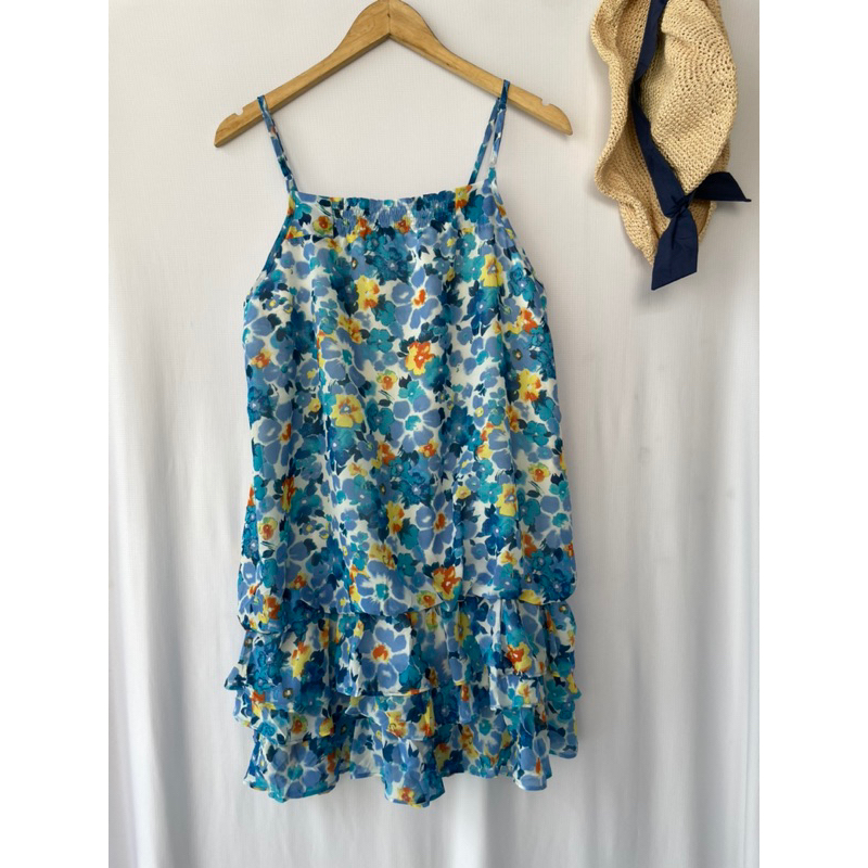 Đầm hoa dây siêu xình màu lạ mới cen có tăng giảm chiều dài được