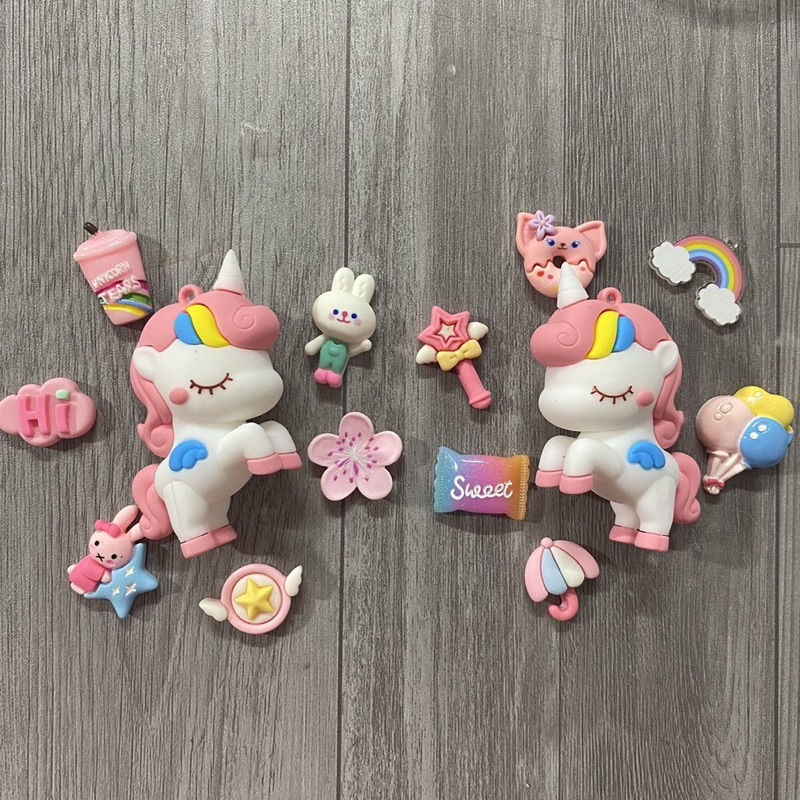SET STICKER / CHARM PONY NHẢY HỒNG TRANG TRÍ DÉP SỤC, DÉP CROCS