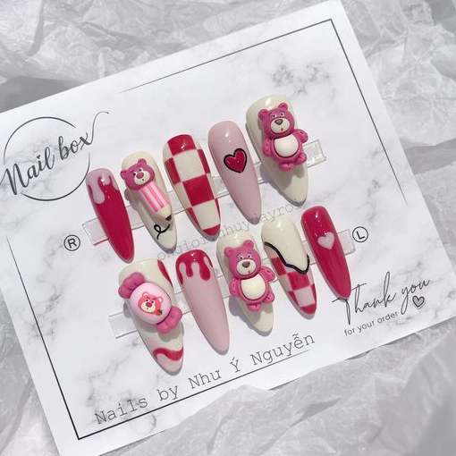 Charm Gấu Hồng Dâu LOTSO Đáng Yêu | Hoạt Hình Trang Trí Móng