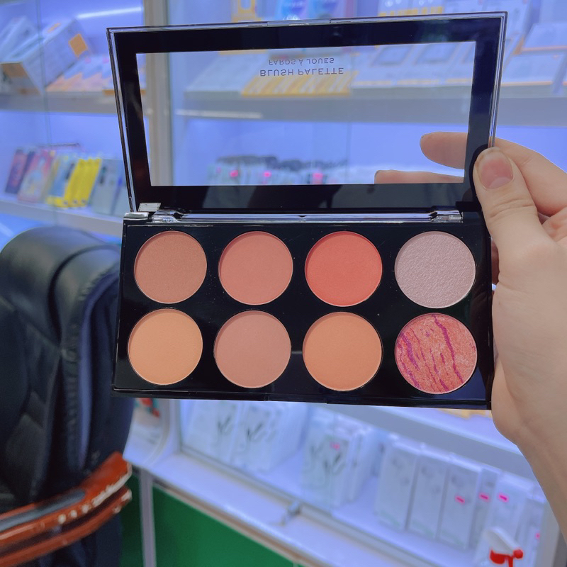 Bảng Phấn Má Makeup Revolution Ultra Blush Palette 8 ô