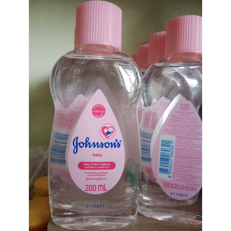 Dầu Massage và Dưỡng ẩm Johnson's Baby Oil 200ml