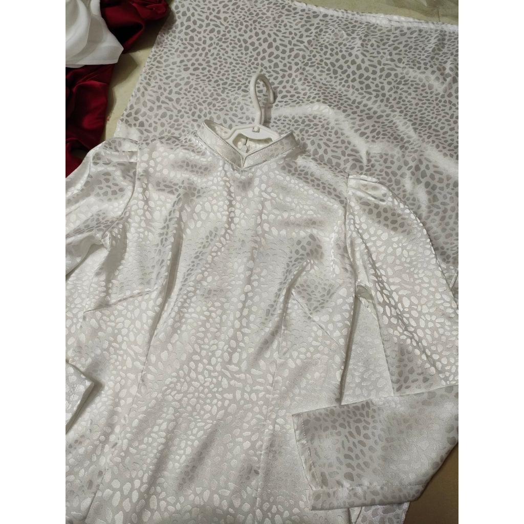 Áo Dài gấm trắng học sinh