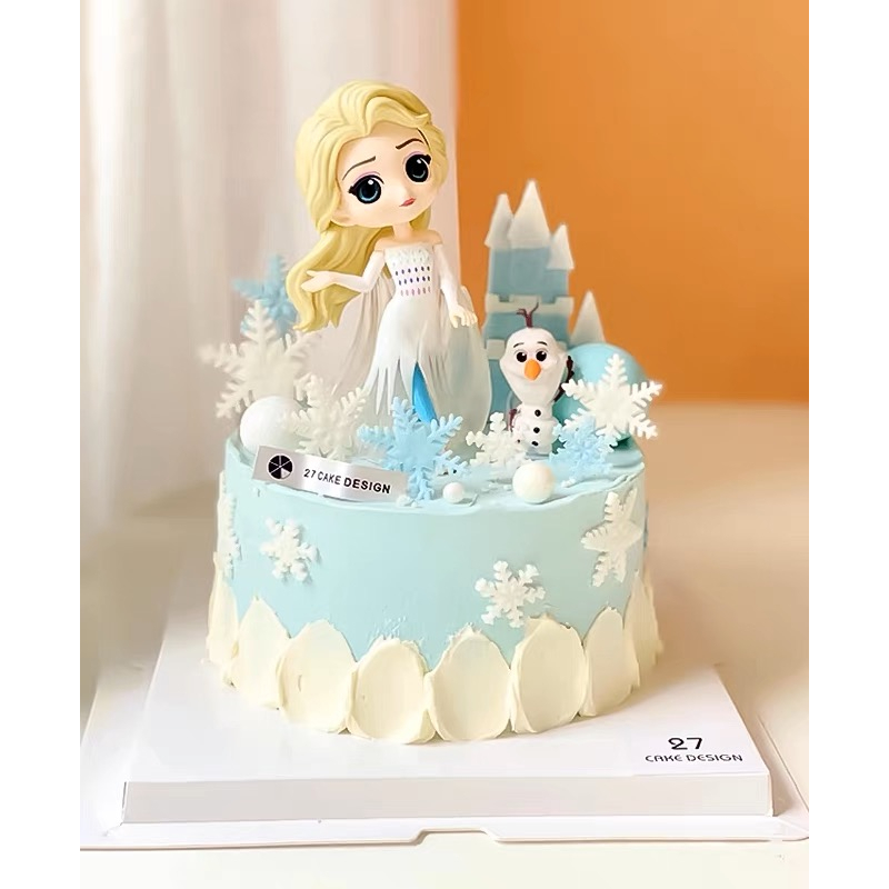 Trang trí công chúa Elsa váy trắng mẫu mới