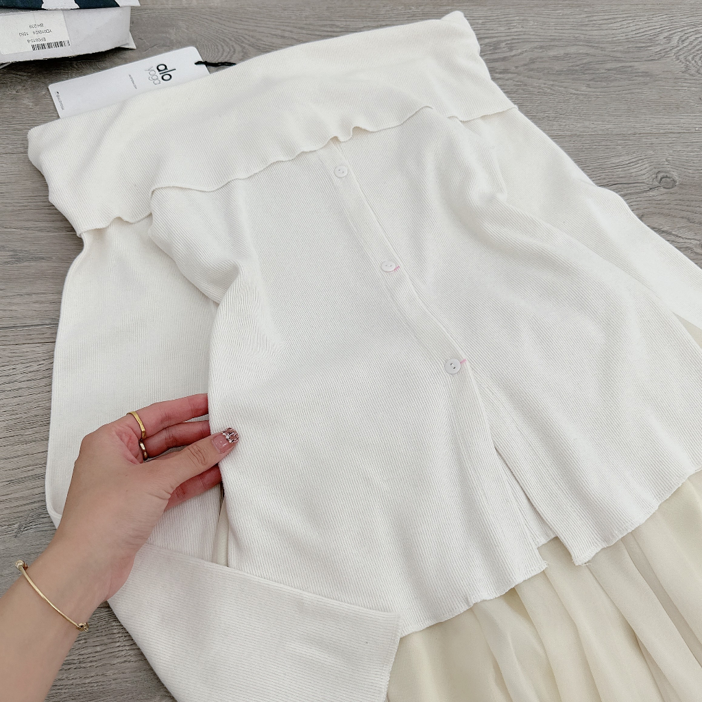 Set Áo Len Tăm Trễ Vai Cúc Cài 28May Mix Chân Váy Voan Tơ Hai Lớp Màu Be