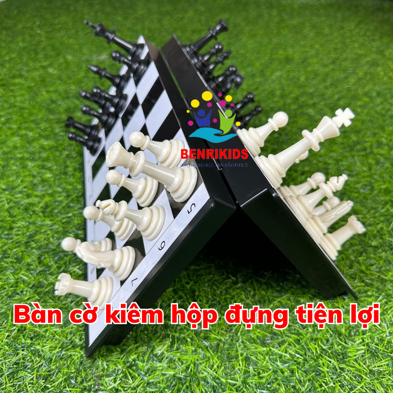 Bộ Đồ Chơi Cờ Vua Quốc Tế Bàn Cờ Nam Châm Kiêm Hộp Đựng Tặng 2 Quân Hậu Chuẩn Quốc Tế
