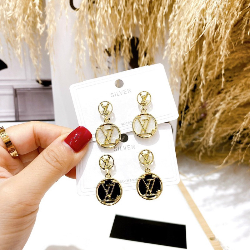 Bông tai QCCC S925 hàng mới về siêu đẹp và sang chảnh phong cách Hàn Xẻng giành cho Nữ