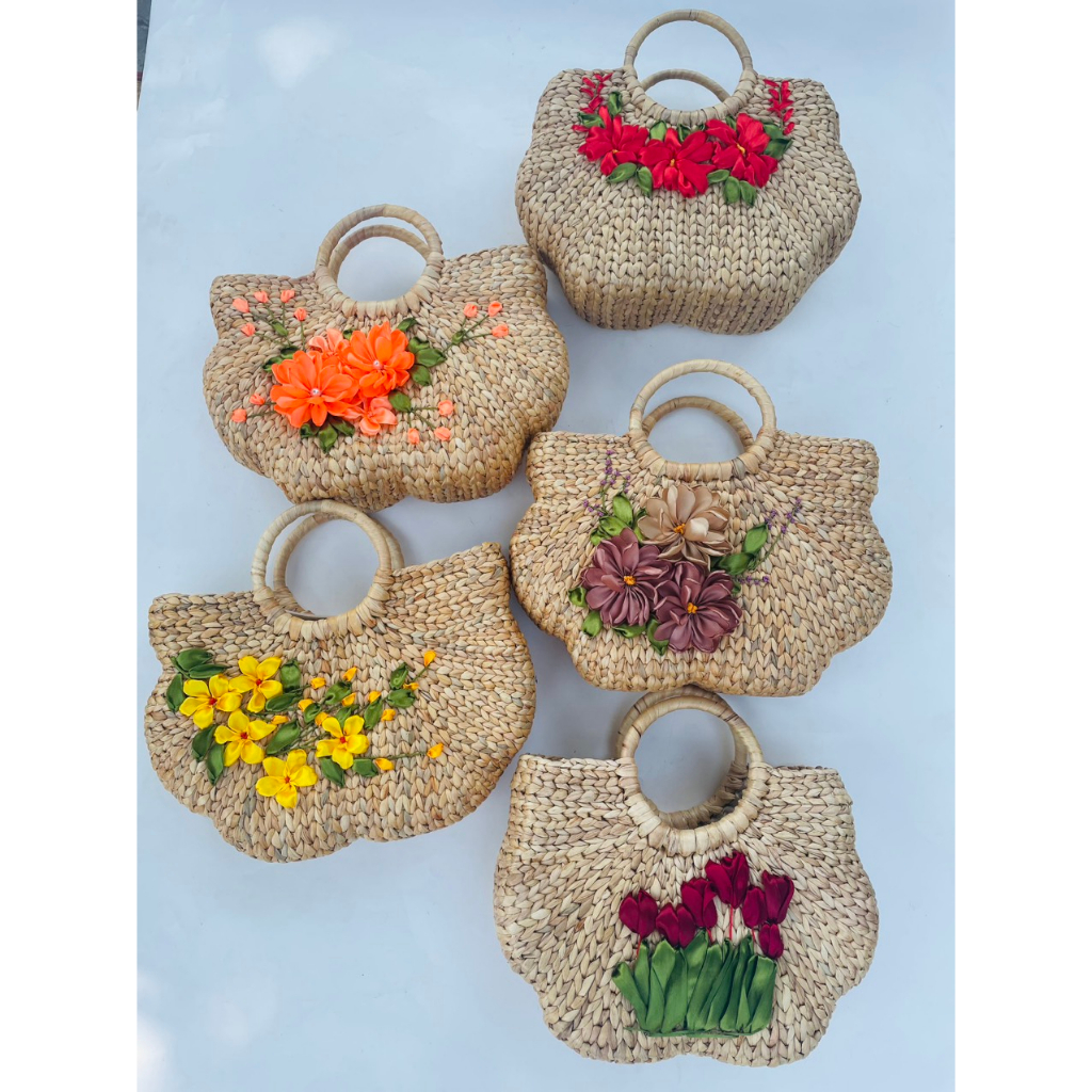 Túi lục bình hoa mai 🌼, bướm🦋, bầu cao đan tay thích hợp với áo dài, đầm maxi