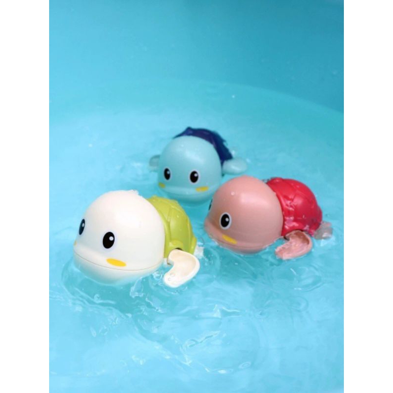 Rùa bơi trong nước, đồ chơi nhà tắm cho bé