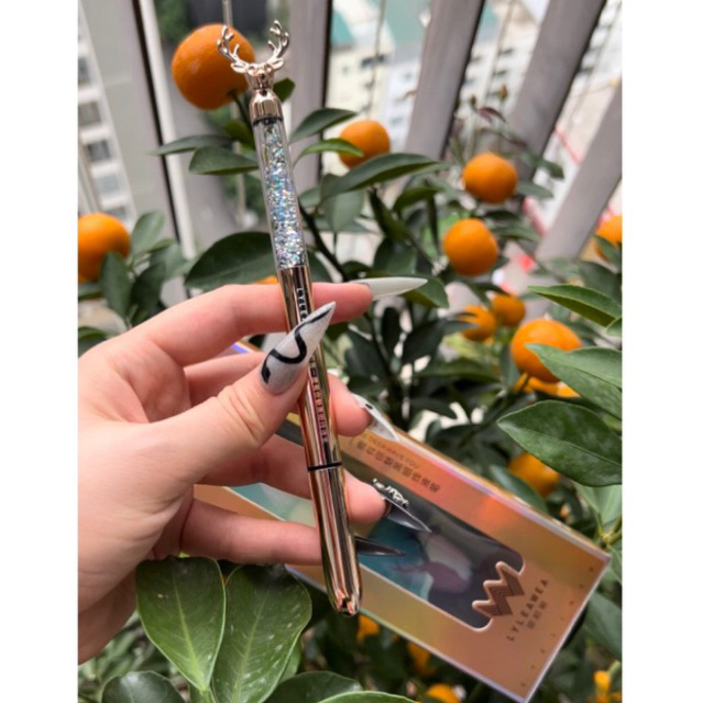 Kẻ Mắt LYLEAWEA Charm Hươu Ra Mực Đều Lâu Trôi Siêu Đỉnh