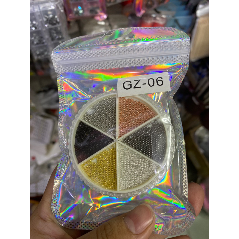 Khay bi trang trí móng