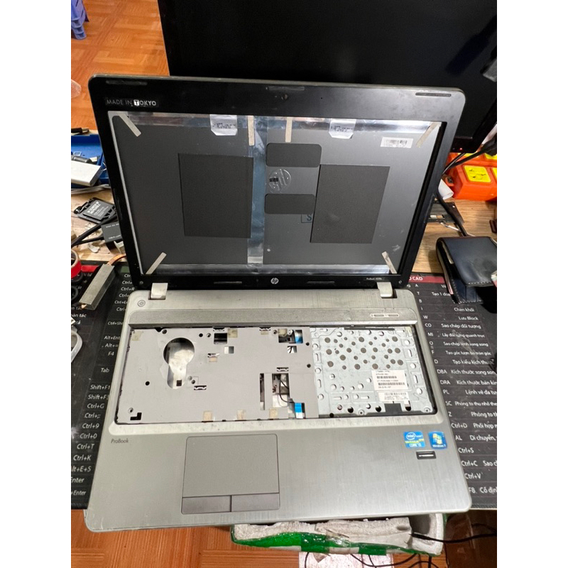 Thay bộ vỏ laptop HP 4530s cũ còn khá đẹp, có bán lẻ mặt