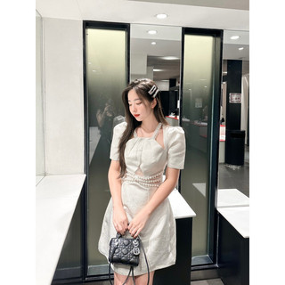 đầm dự tiệc gấm đính ngọc