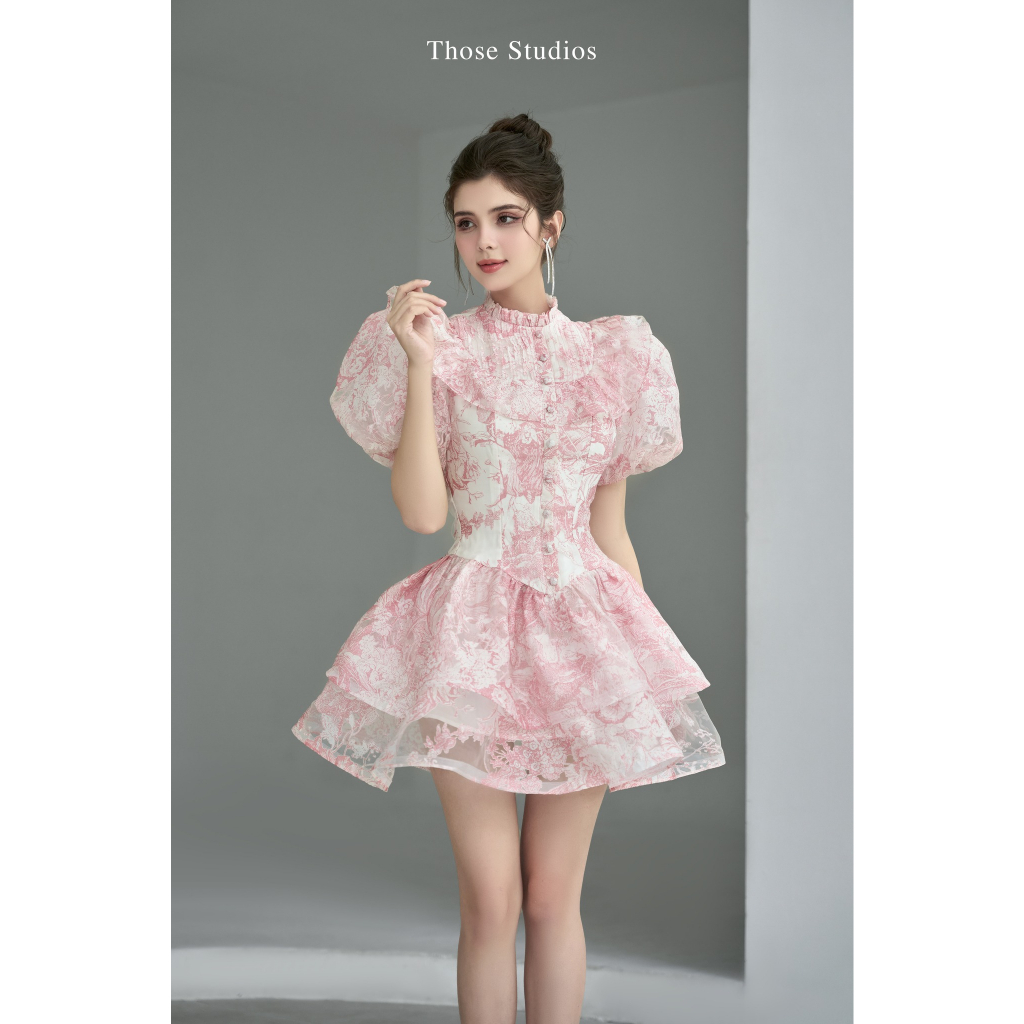 Đầm hồng hoạ tiết, đầm bánh bèo đi biển Those Studios bay bổng nhẹ nhàng Camelia Dress