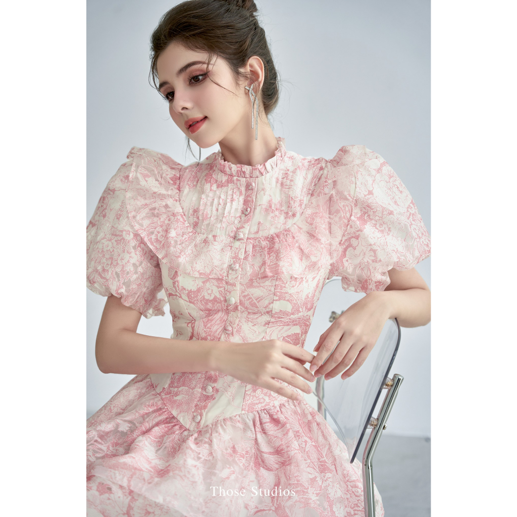 Đầm hồng hoạ tiết, đầm bánh bèo đi biển Those Studios bay bổng nhẹ nhàng Camelia Dress