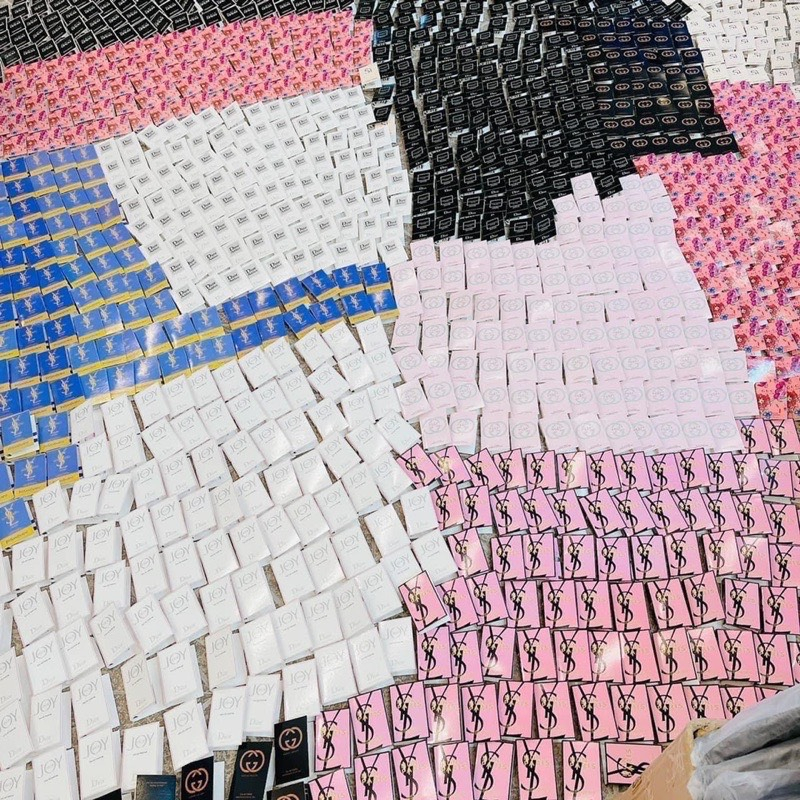 Combo 10 Nước hoa mini nữ mẫu thử, Vial nước hoa du lịch bỏ túi 2ml La Beauty VN