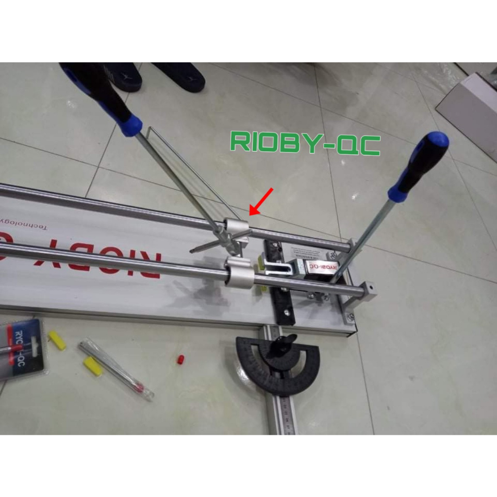 Bàn cắt gạch bằng tay RIOBY-QC 800, tặng kèm 3 lưỡi cắt-Bảo hành 6 tháng