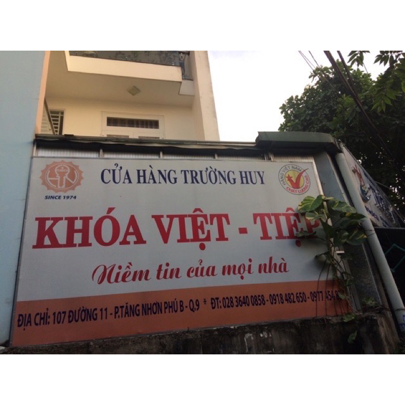 Hoả tốc - HCM 0918482650 Bộ chốt cửa  2 thanh gài 1.5M, 1M cao cấp Việt Tiệp 09882 - Bảo hành 2 năm