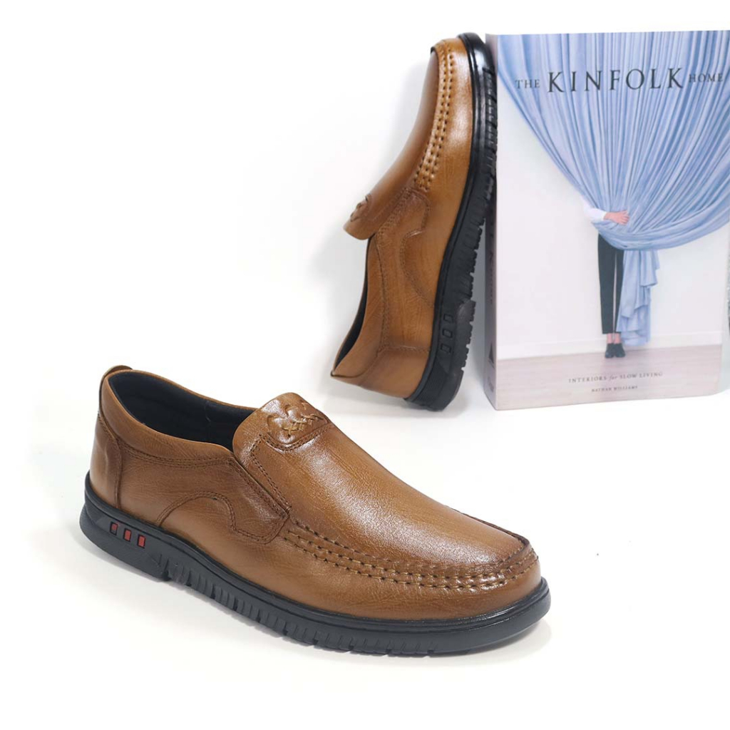 Giày lười nam da bò HT.NeO . Giày bánh mỳ đế bằng  cao su mềm dẻo da bò thật phong cách 4 mùa thoải mái tiện lợi GDN2616