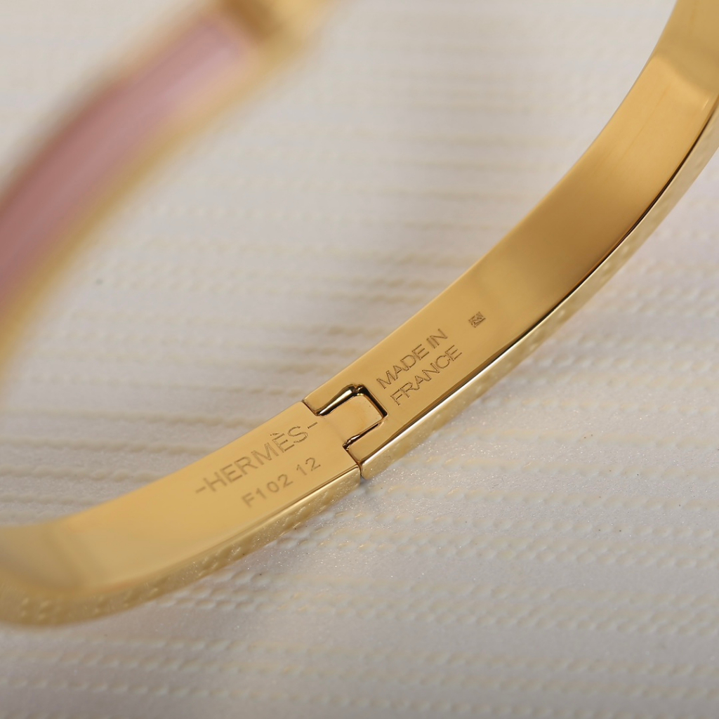 Vòng tay nữ Hermes HM phối màu thanh lịch, sành điệu