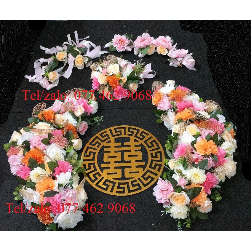 hoa trang trí xe đám cưới- hoa vải đẹp