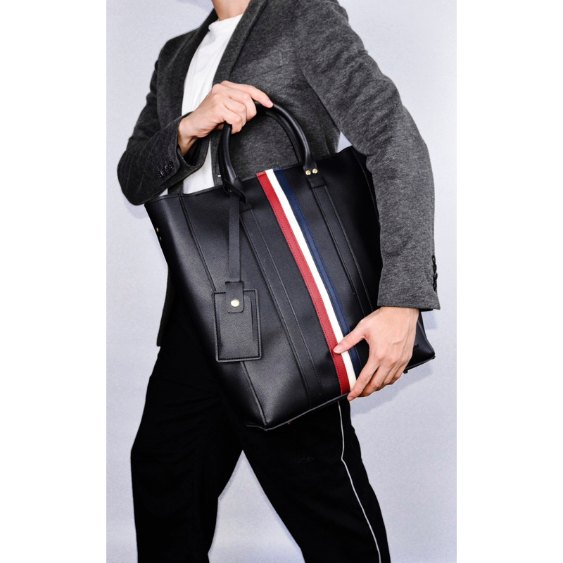 Túi da KHÔISTORE | Stripes_Balo túi xách đeo chéo_Túi thiết kế_Hàng thủ công_Túi laptop_Thời trang_Màu đen kẻ sọc