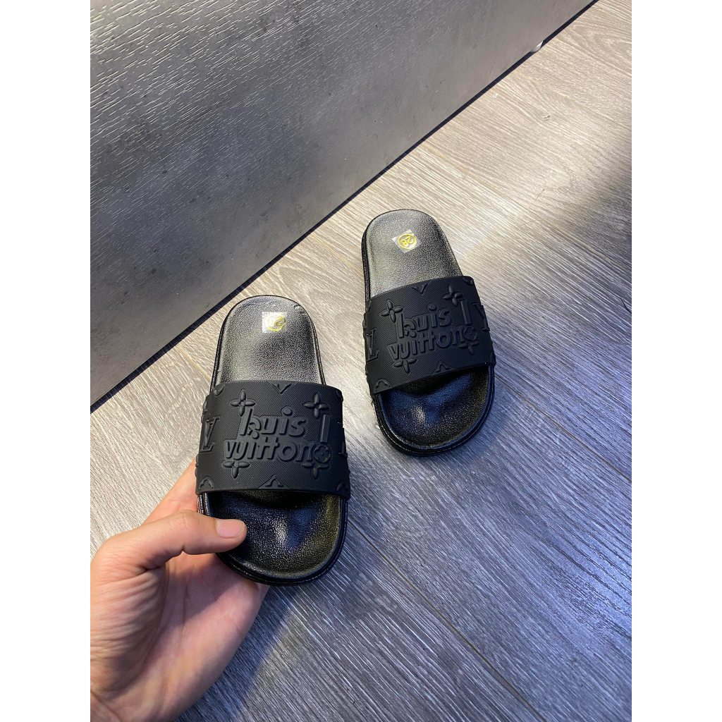 Dép trẻ em  Dép lê LV quai ngang cho bé trai bé gái đế mềm dễ thương LV