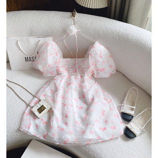 Đầm babydoll hoa cổ vuông tay phồng chocker hoa cổ