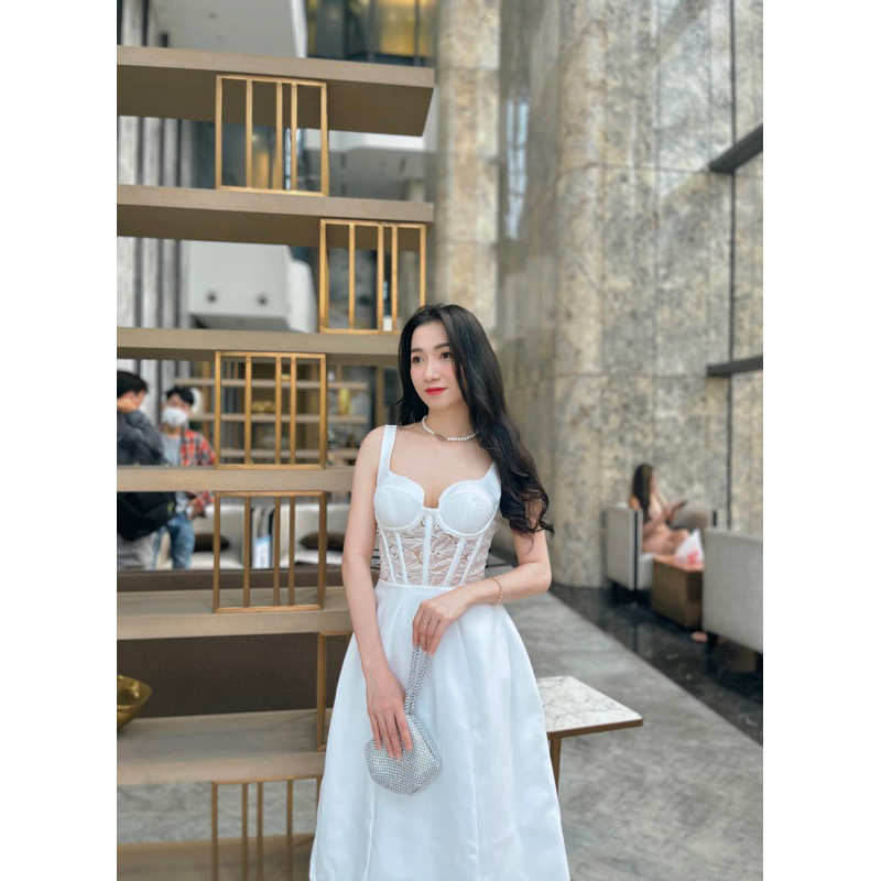 Đầm trắng dự tiệc dáng dài CARLA corset ren trắng chân phồng phối Tiffany Dress