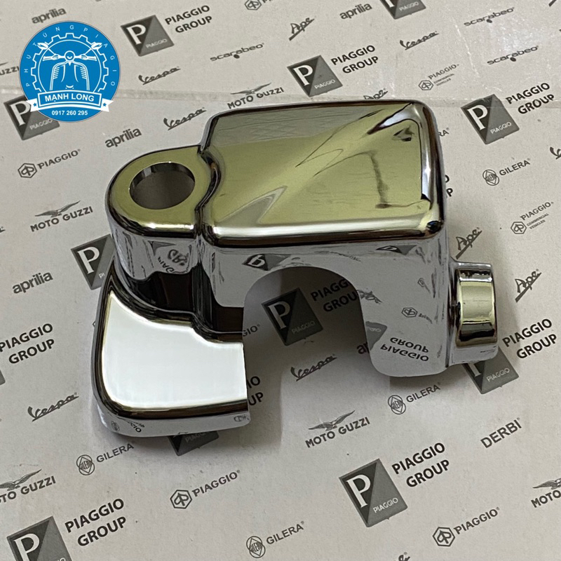 Ốp củ phanh dầu trên Vespa LXV mạ crom bóng ( chính hãng )