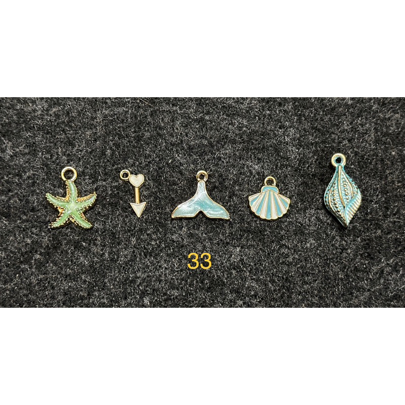 Đánh dấu kim loại kèm charm cute