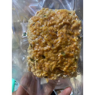 1 miếng  cơm cháy nhỏ 60g