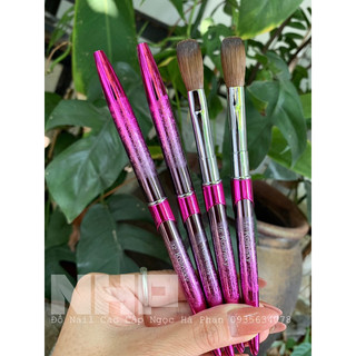 Cọ đắp bột loang hồng - Ngọc Hà Phan