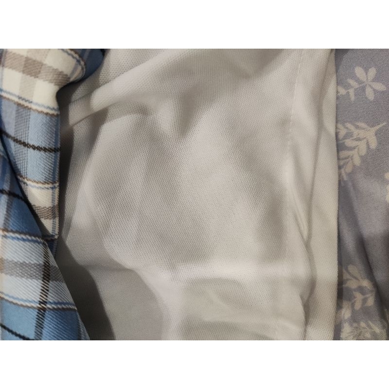 Pass chân váy caro