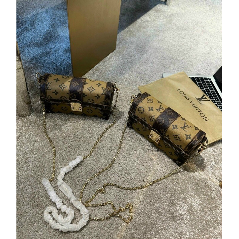 Túi cốp lv hình chữ nhật khoá vuông