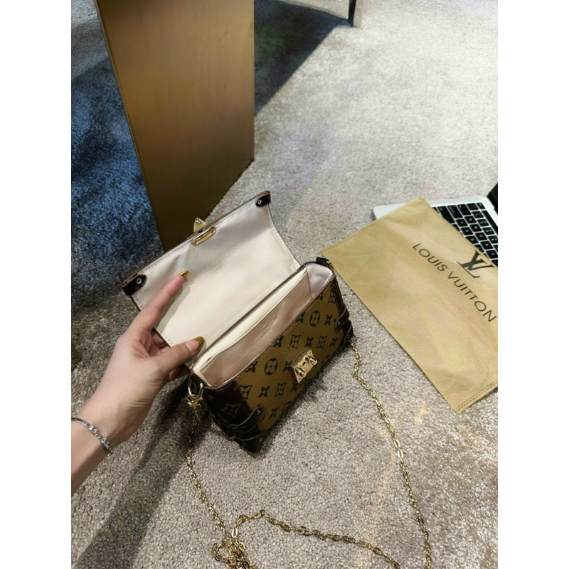 Túi cốp lv hình chữ nhật khoá vuông