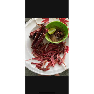 Thịt lợn gác bếp 1kg, tặng chẳm chéo.